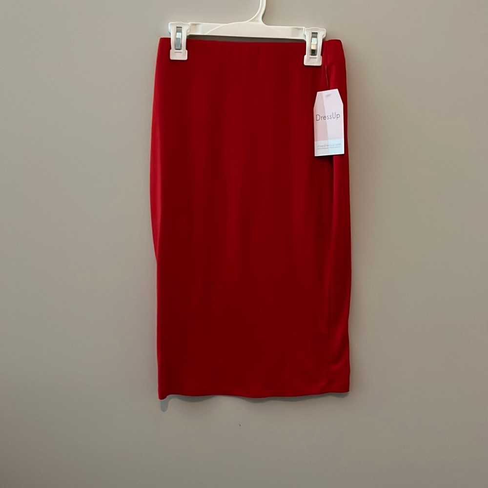 Red midi casual business skirt t shirt material
